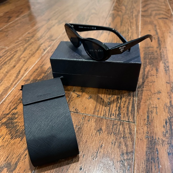 Prada 2024 sunglasses main image 5